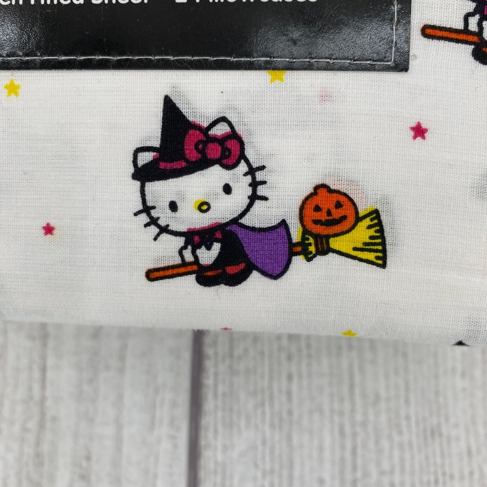Hello Kitty Sheet Set QUEEN White Halloween Witch Cotton Sanrio Spooky Pumpkin - Picture 6 of 11